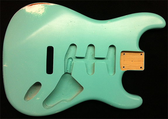 taos-turquoise-guitar-paint