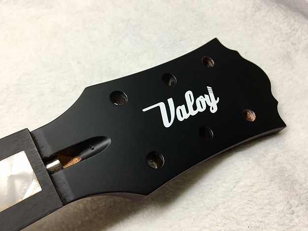 valy guitar headstock