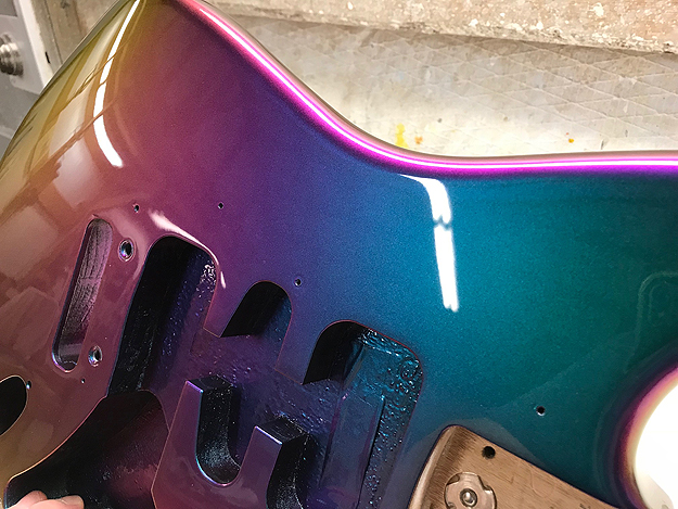 kameleon guitar paint